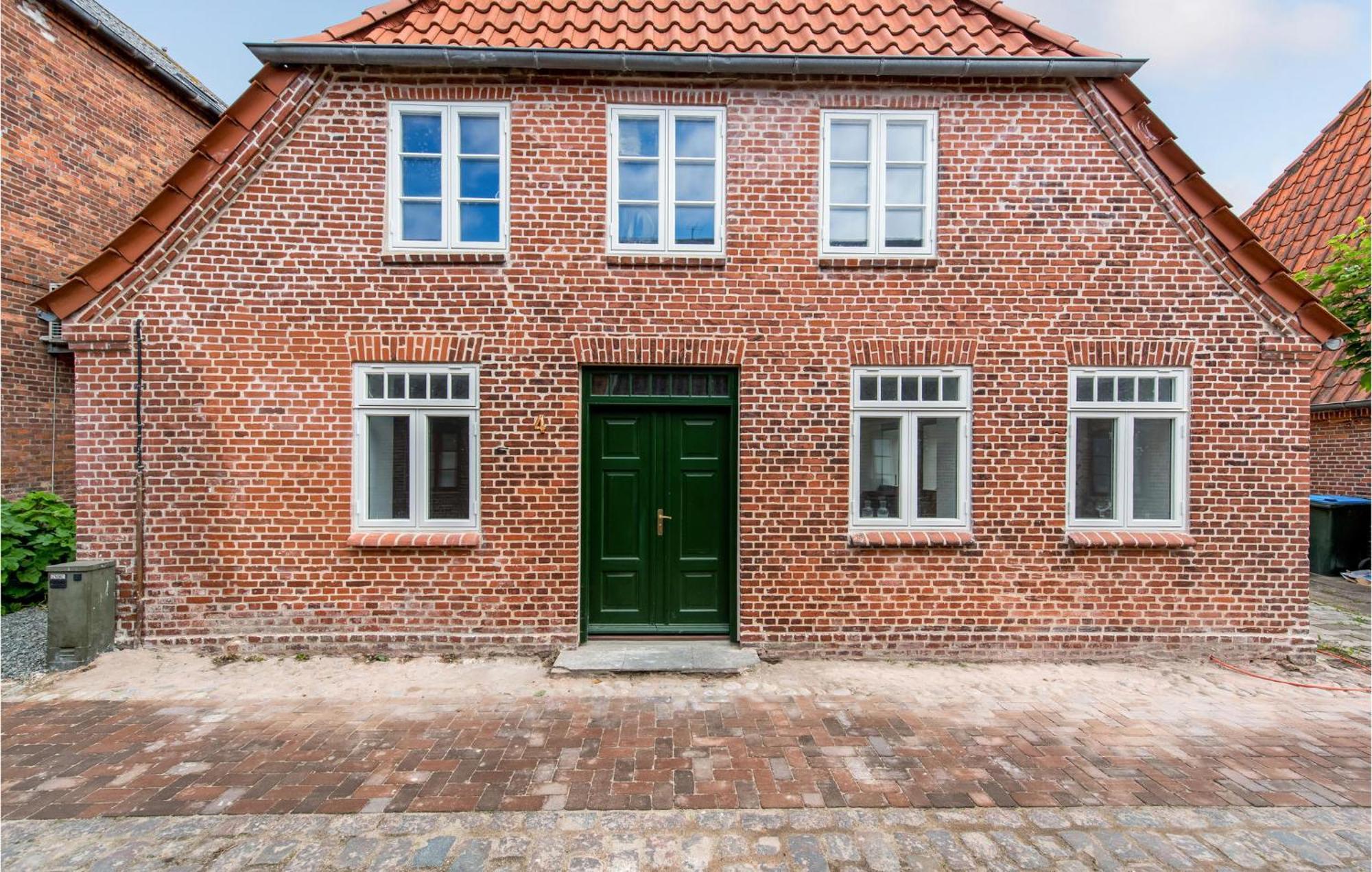 Pet Friendly Home In Hojer With Kitchen 外观 照片