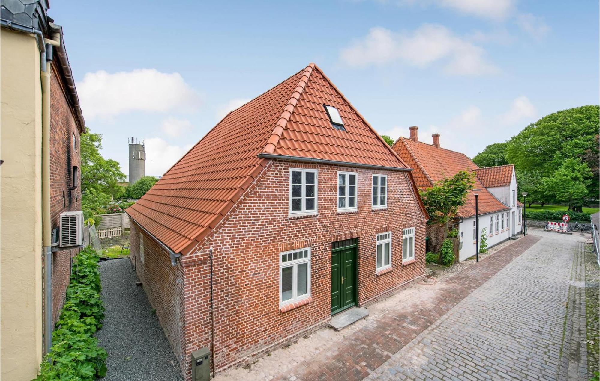 Pet Friendly Home In Hojer With Kitchen 外观 照片